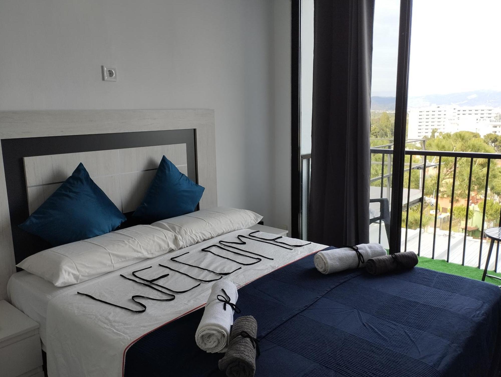 Pinar Suites Habitaciones Torremolinos Bagian luar foto
