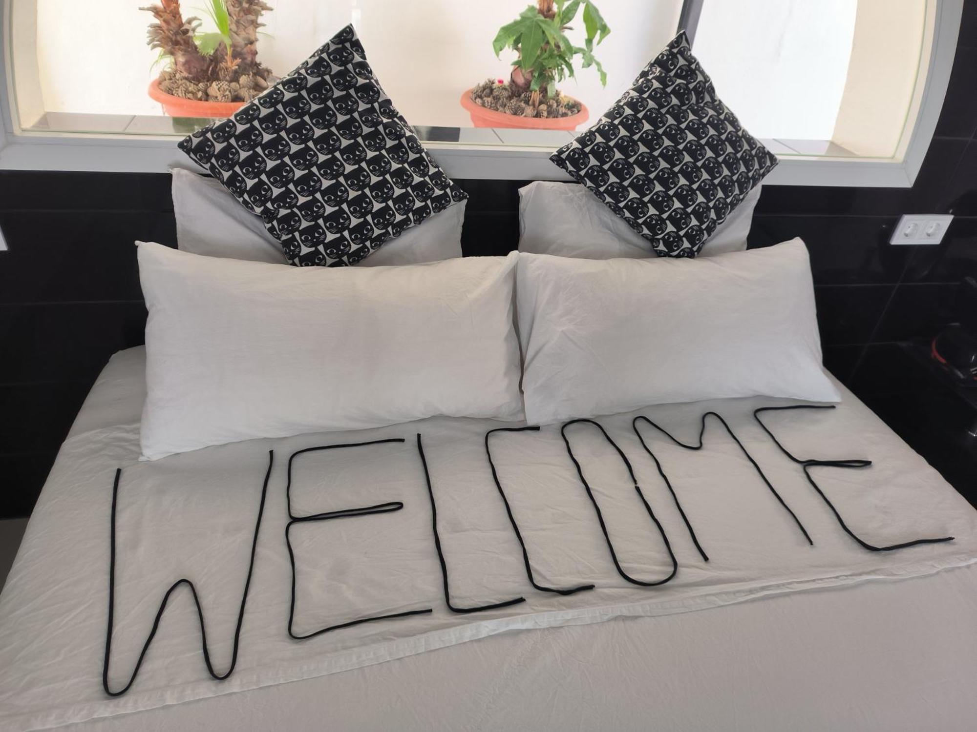 Pinar Suites Habitaciones Torremolinos Bagian luar foto