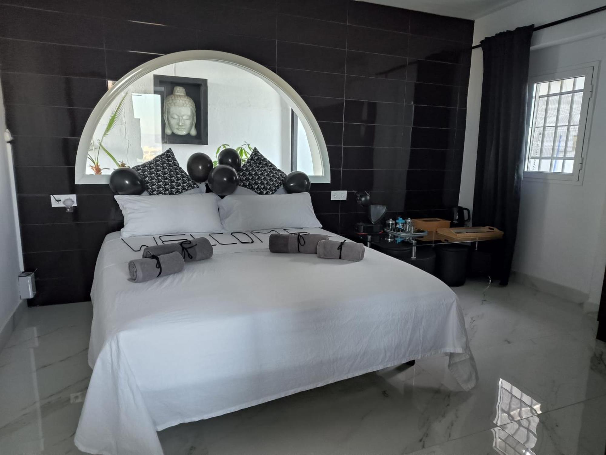 Pinar Suites Habitaciones Torremolinos Bagian luar foto