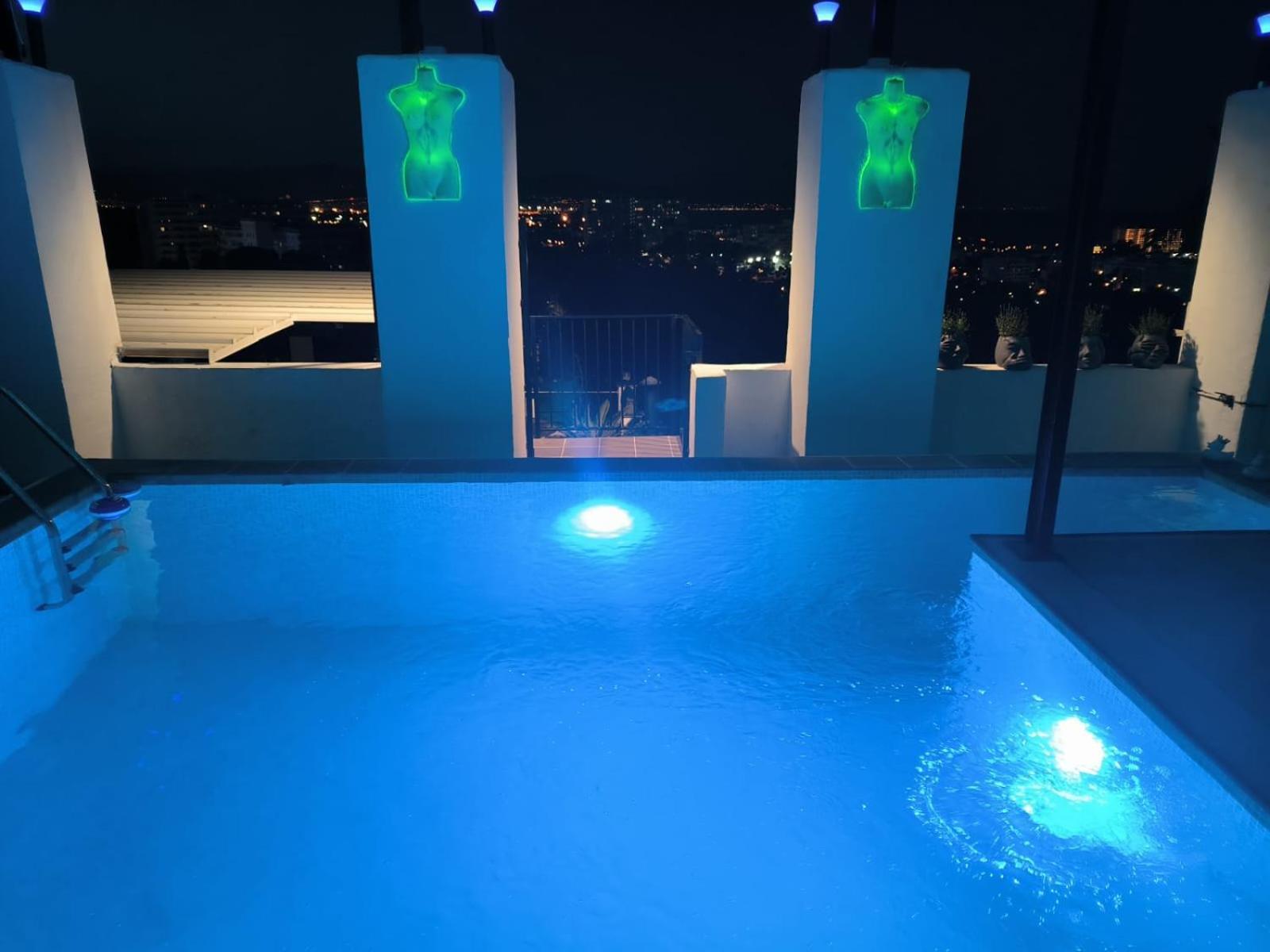 Pinar Suites Habitaciones Torremolinos Bagian luar foto